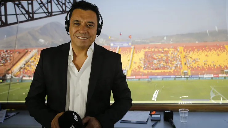 Claudio Palma seguirá relatando a la Selección chilena