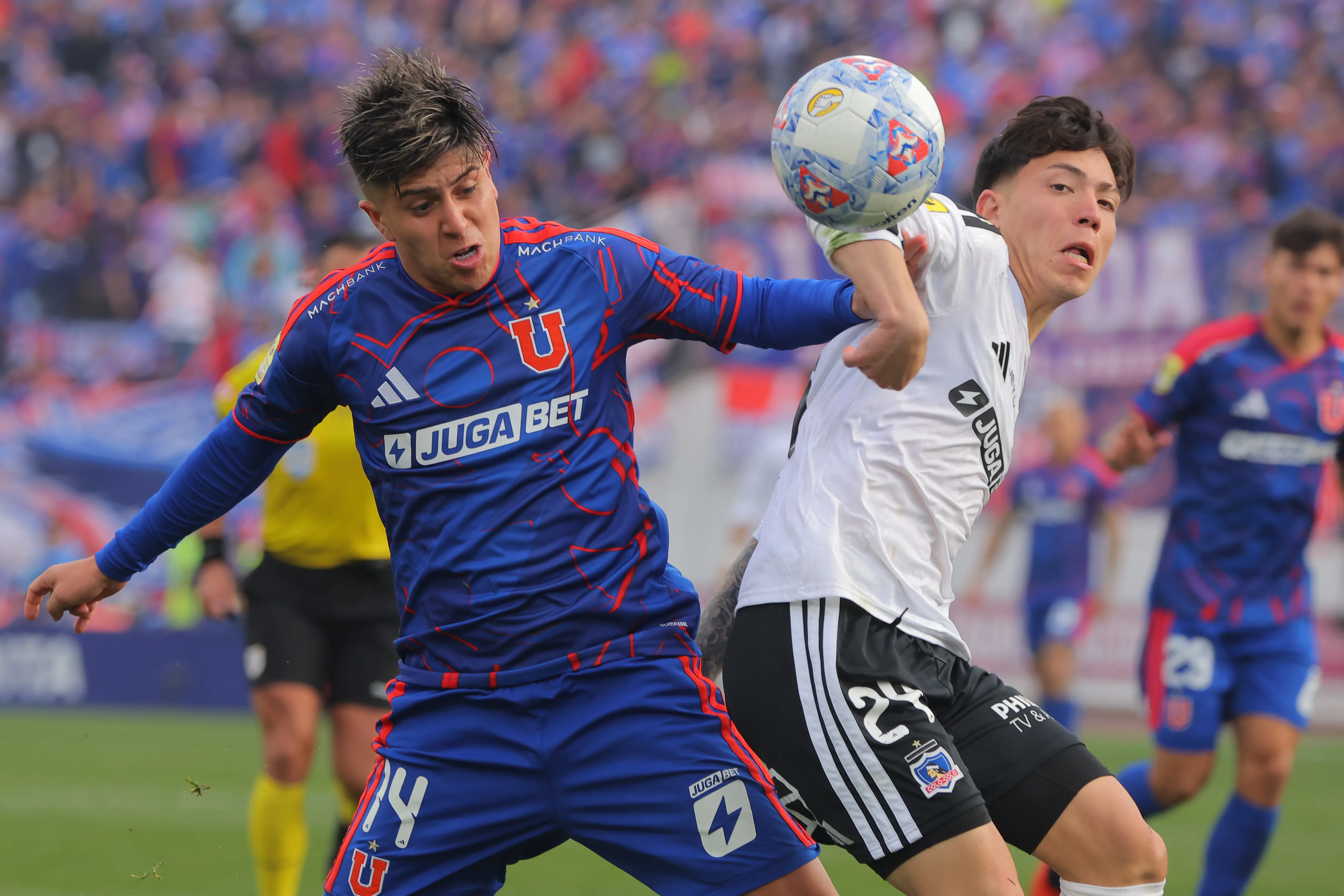 Hernández fue protagonista de la jugada polémica