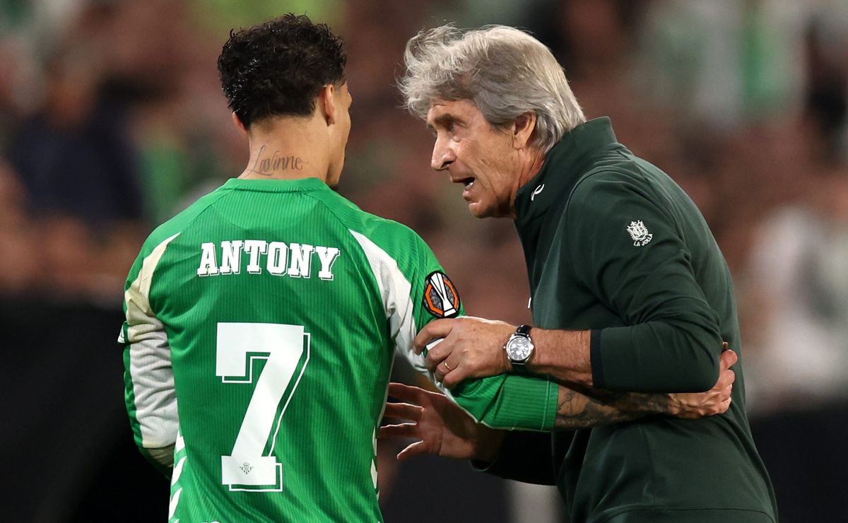 Mientras Chile sueña con Manuel Pellegrini: Las 8 selecciones que ya cambiaron de entrenador