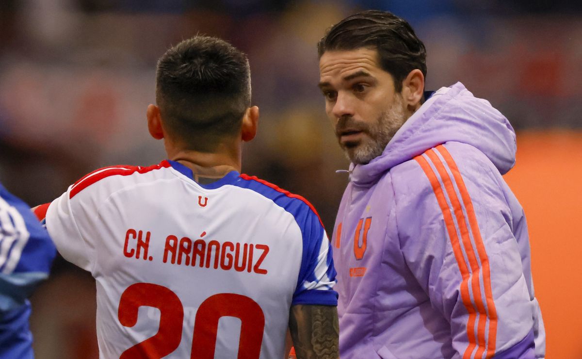 Confirman cruce entre Fernando Gago y Charles Aránguiz en la U: “Son preguntas normales”