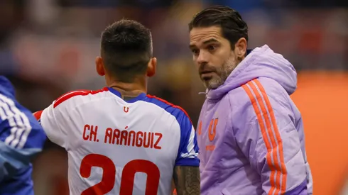 Gago y Aránguiz protagonizaron fuerte cruce en el Superclásico