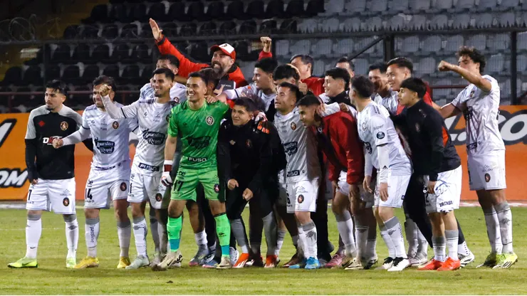 Limache sorprendió con llamativa promoción para los hinchas