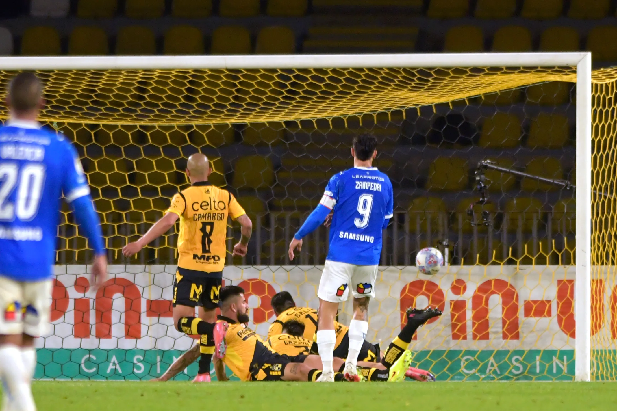 El transitorio 1-1 que Zampedri anotó en el Francisco Sánchez Rumoroso. (Alejandro Pizarro Ubilla/Photosport).