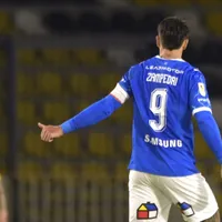 Zampedri al rescate y Católica remonta ante el actual campeón chileno