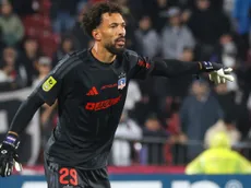 Vozinha tras su debut en Colo Colo: "Es un honor estar en el mejor y..."