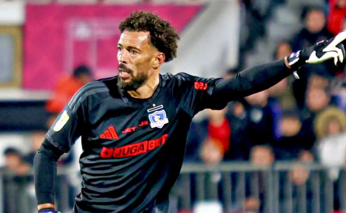 “Poderoso club chileno”: Prensa extranjera destaca el debut de Vozinha en Colo Colo