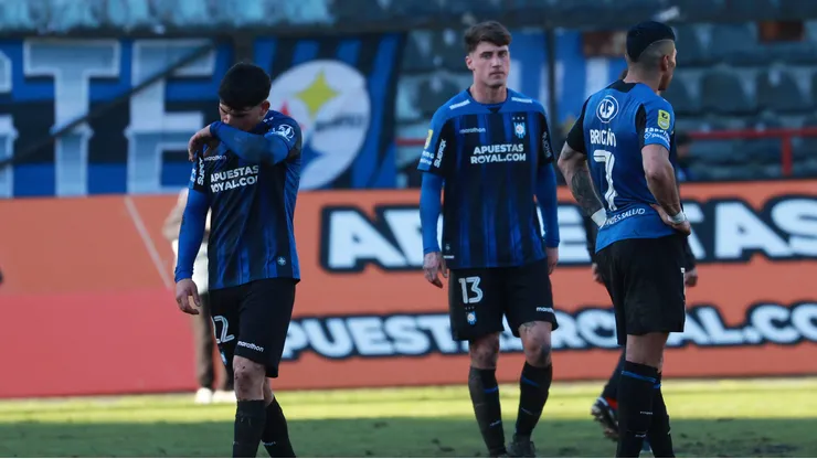 Huachipato recibe dura acusación por deuda en la administración.