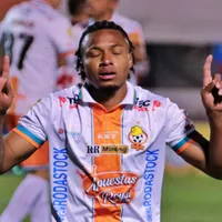 Tabla: Cobresal vence a Palestino y remece la lucha por el descenso