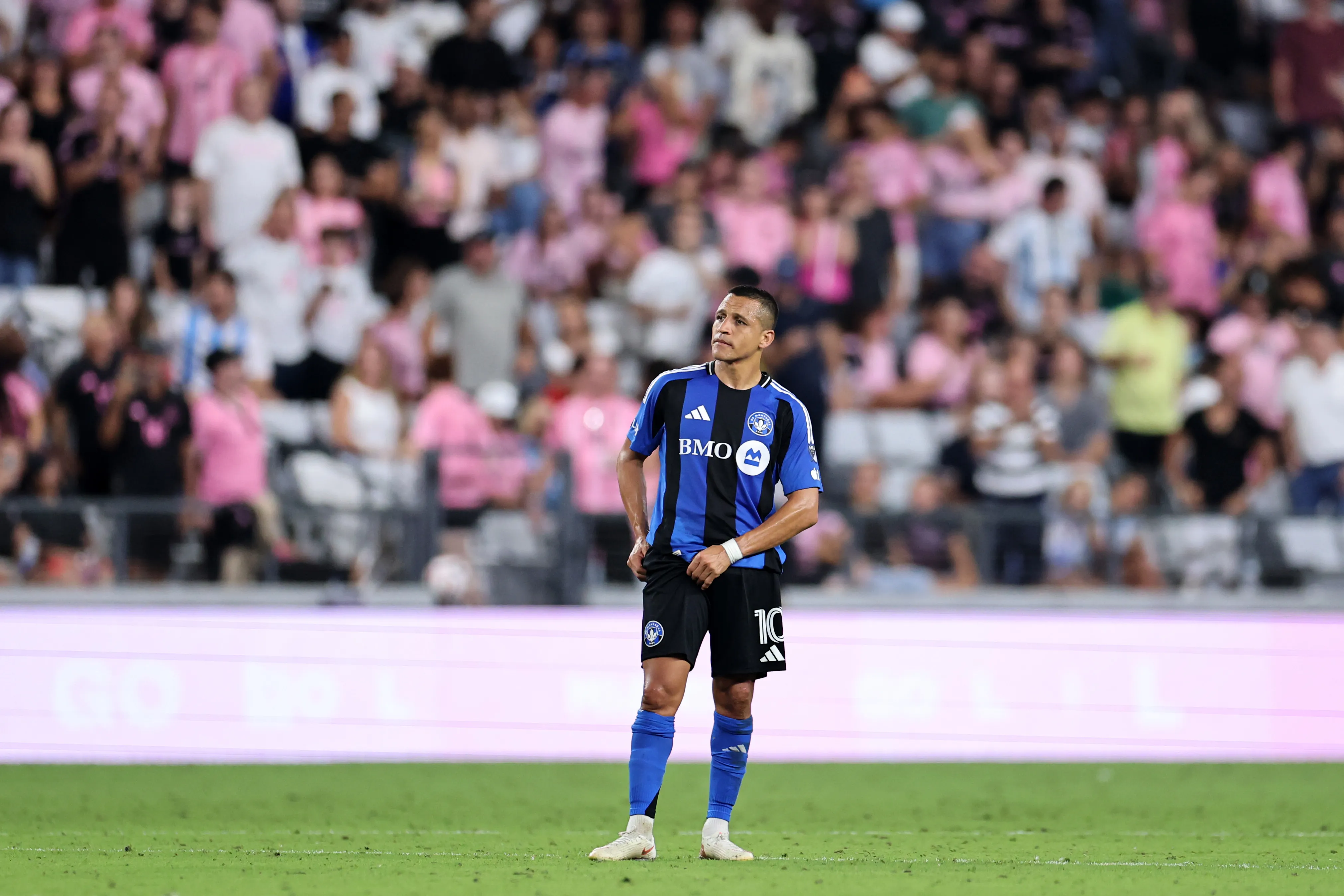 Alexis Sánchez tuvo Carmen Mandato/Getty Images)