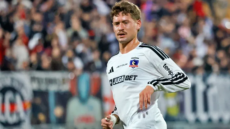Joaquín Sosa salió por precaución en goleada de Colo Colo al Audax.
