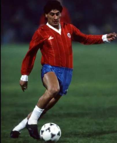 Letelier anotó 18 goles con Chile. Imagen: Archivo