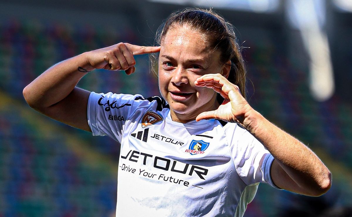 Tuvieron que pasar 12 años: Estefanía Banini vive emocionante momento en su regreso a Colo Colo