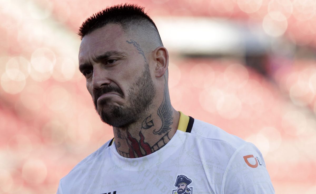 Mauricio Pinilla deja la grande con potente confesión: “Me hubiese portado mejor”