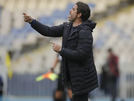 El último defensor de Gago saca la voz en la U