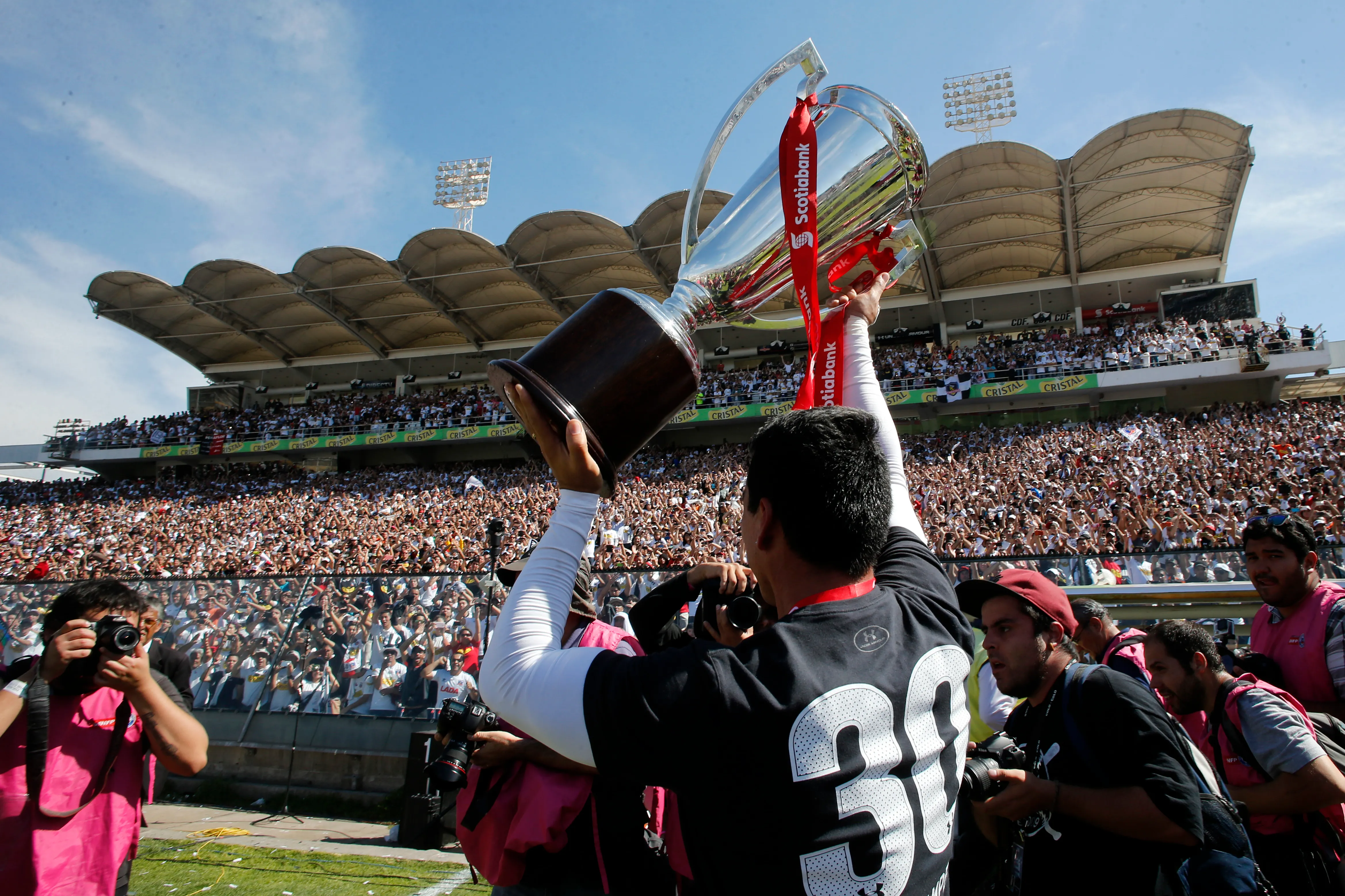 Colo Colo desde el 2014 que no grita campeón en el Estadio Monumental. | Foto: Photosport.