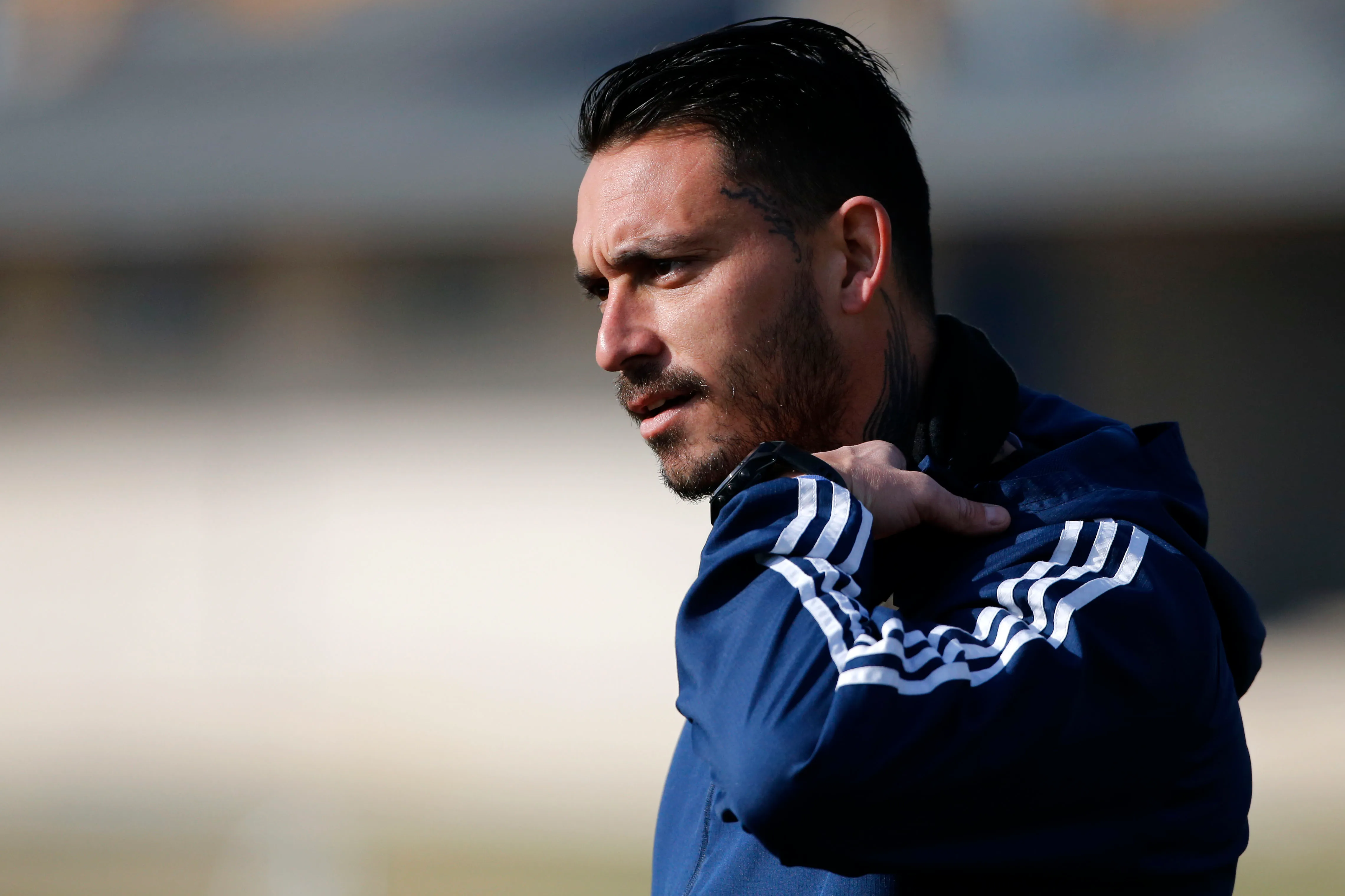 Mauricio Pinilla nunca ha ocultado que es fanático de Universidad de Chile, aunque hace poco reveló que las relaciones terminaron muy mal tras su salida. (Andrés Piña/Photosport).