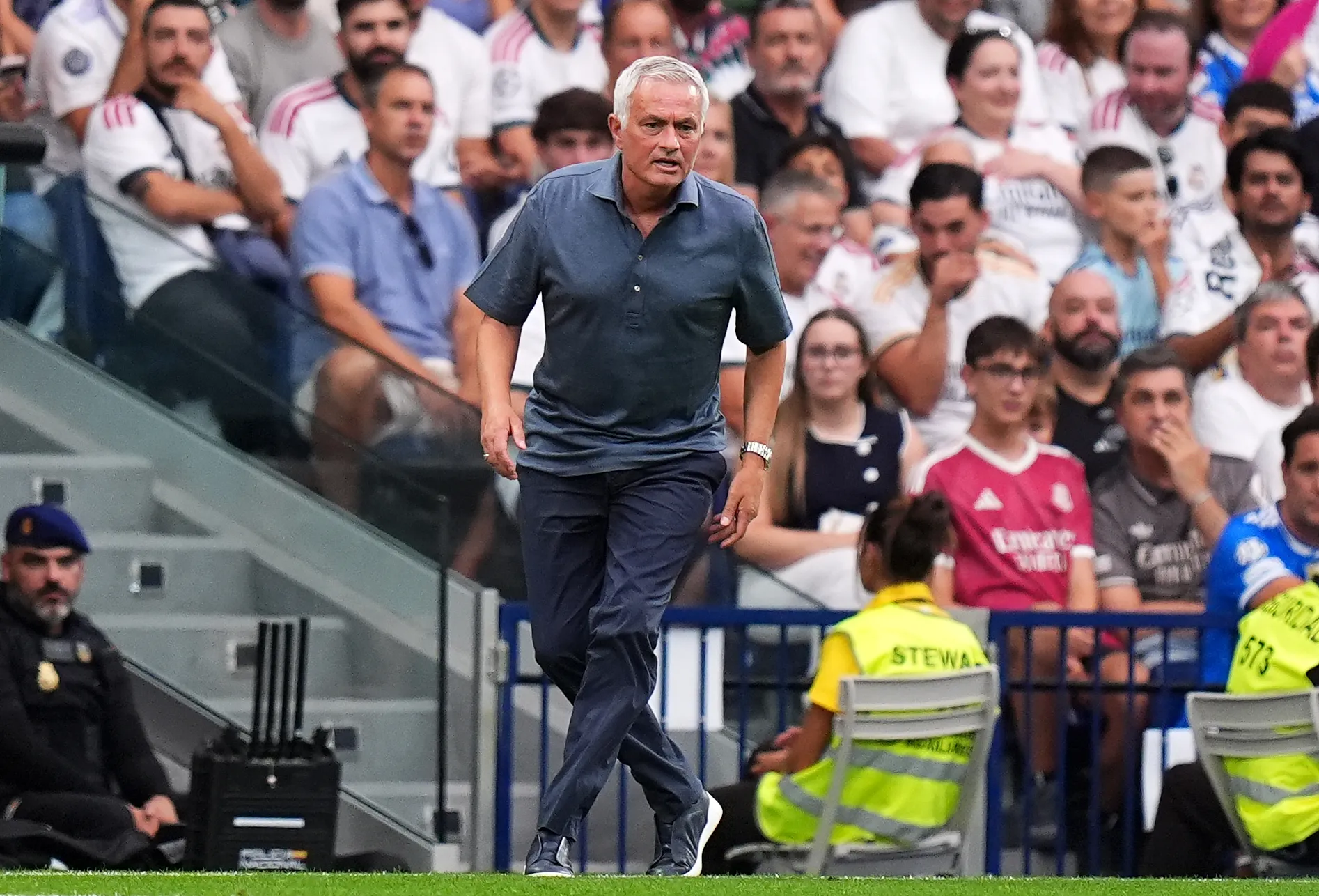 Manuel Pellegrini enfrentará a un renovado José Mourinho