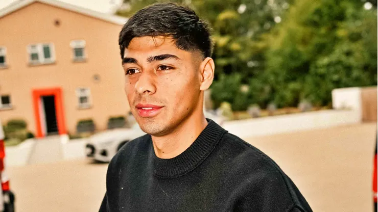 Darío Osorio ya está disponible para estrenarse en Premier League.