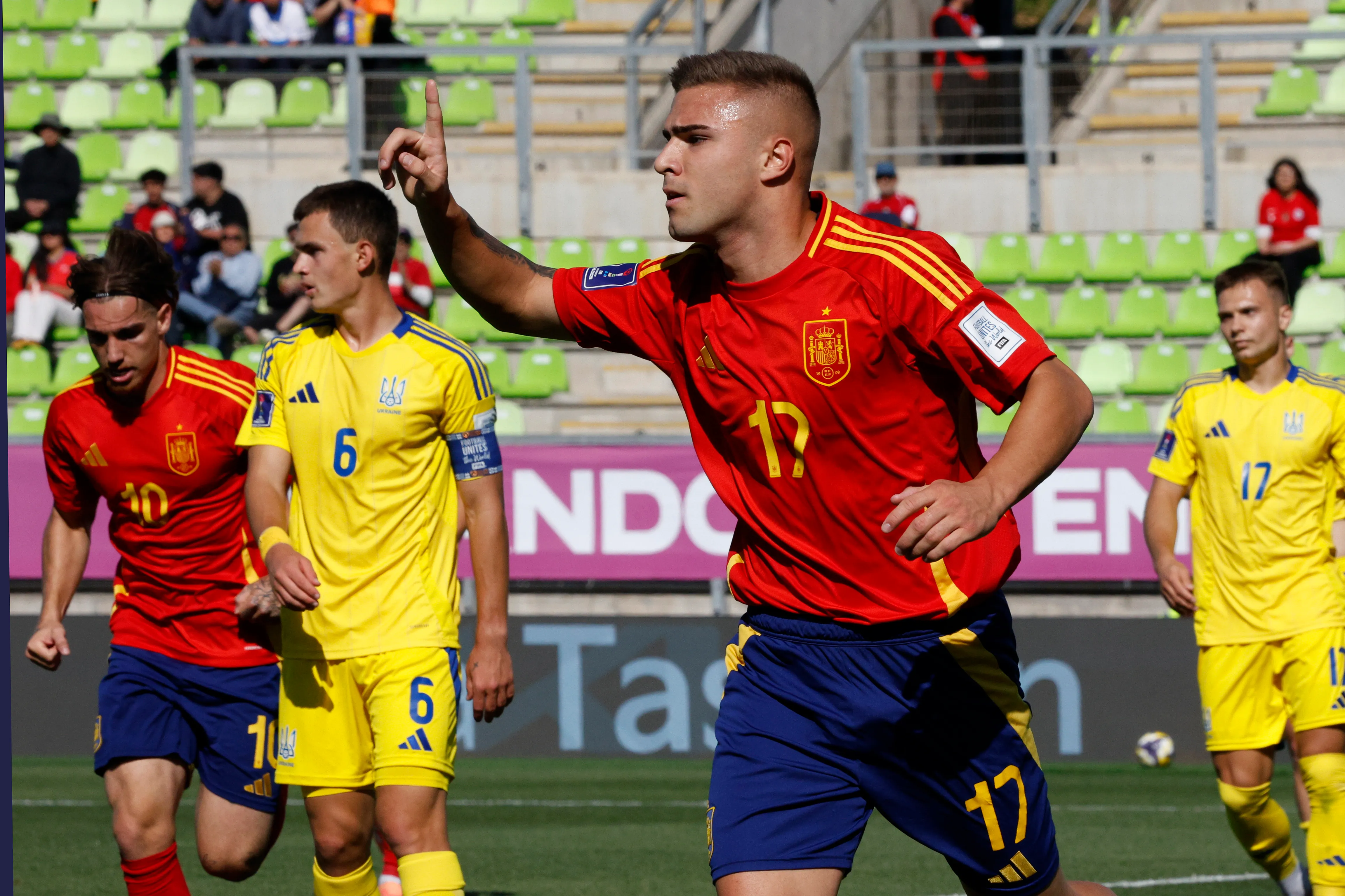 Pablo García anotó dos goles y regaló una asistencia en cinco partidos jugados por España en el Mundial Sub 20. (Martin Thomas/Photosport).