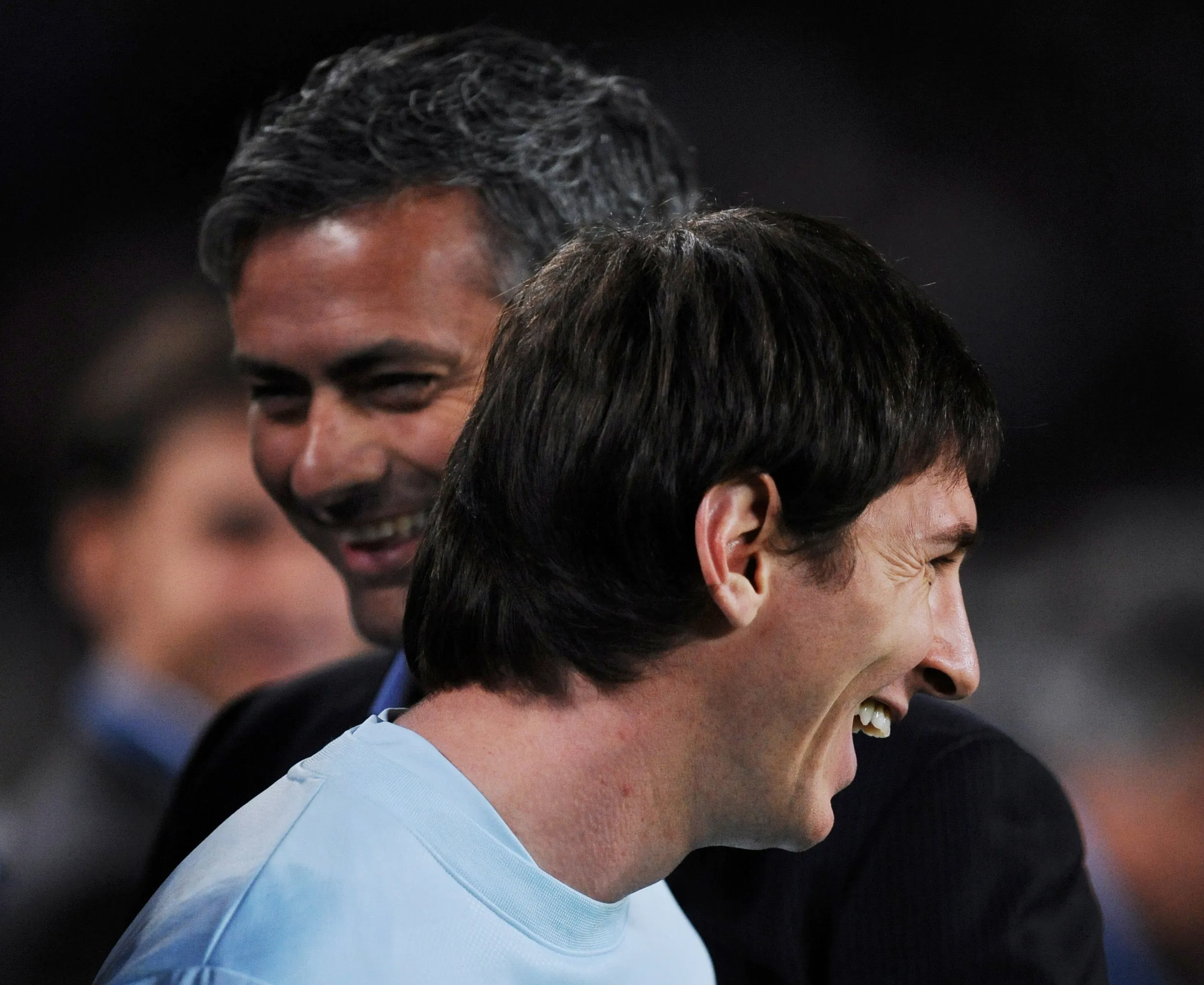 Mourinho enfrentó en muchas ocasiones a Lionel Messi a nivel de clubes. | Foto: Getty Images.