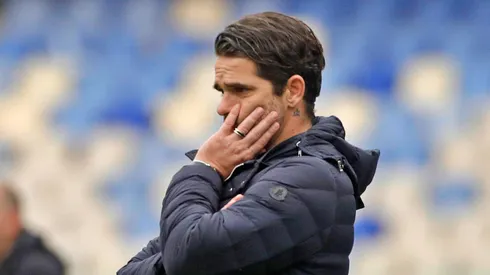 Gago tendría una delicada baja en defensa para este sábado.