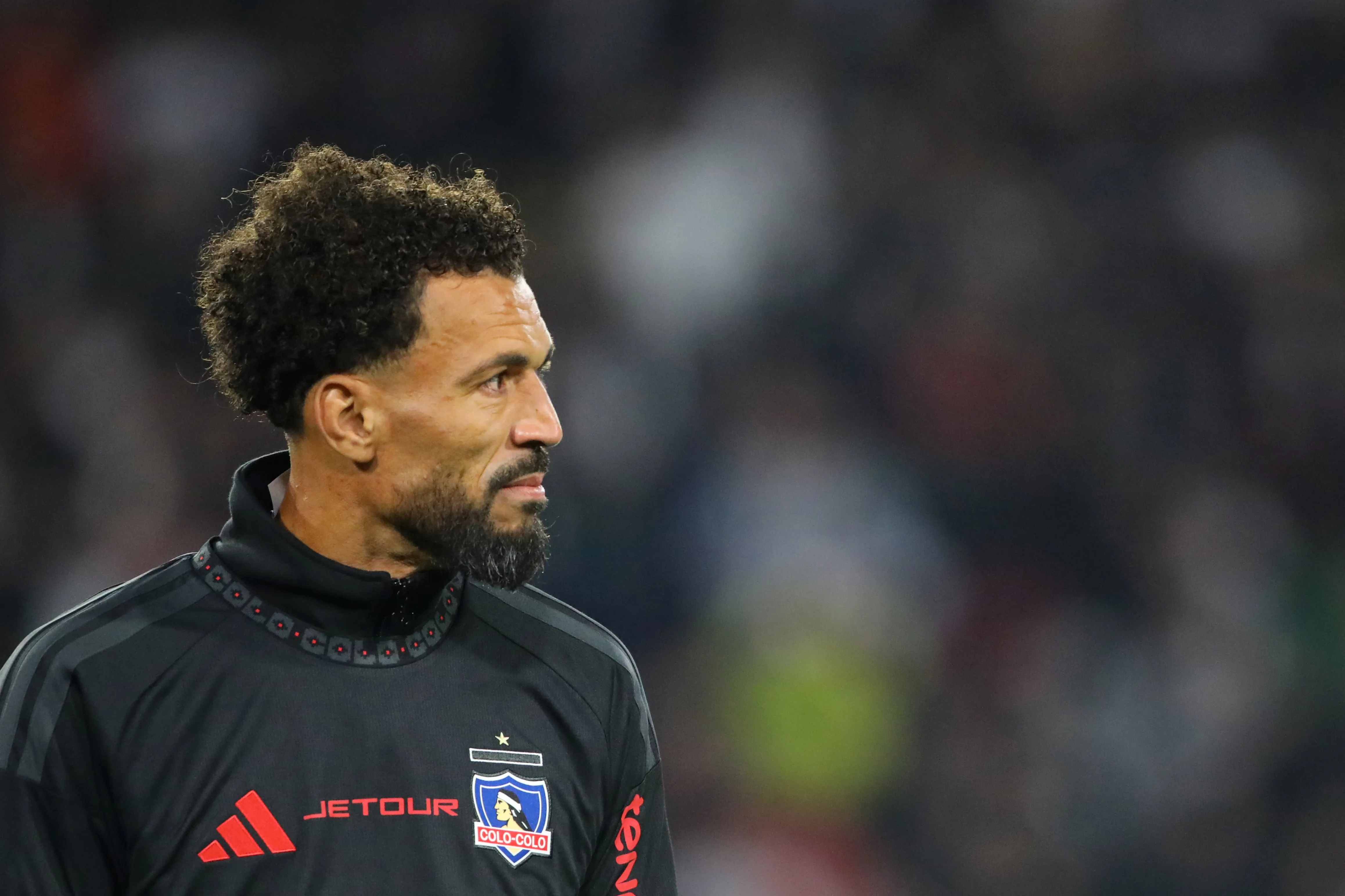 Vozinha en la presentación que tuvo en Colo Colo. (Jonnathan Oyarzun/Photosport).