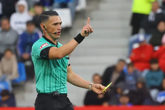 Gastón Philippe dirigirá el partido entre Colo Colo y Huachipato.