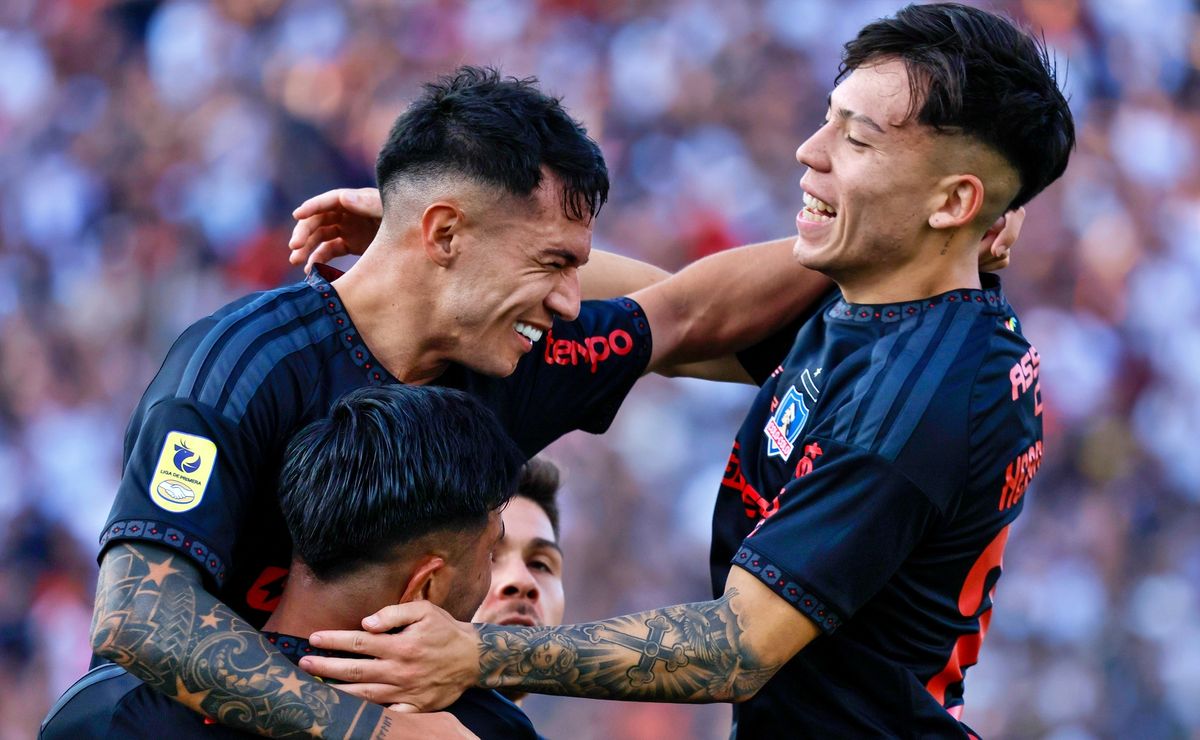 Colo Colo prepara la salida de dos futbolistas con miras a 2027: Uno es Matías Fernández