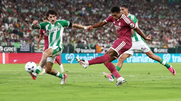 Real Madrid y Betis abrieron la cuarta fecha de La Liga.