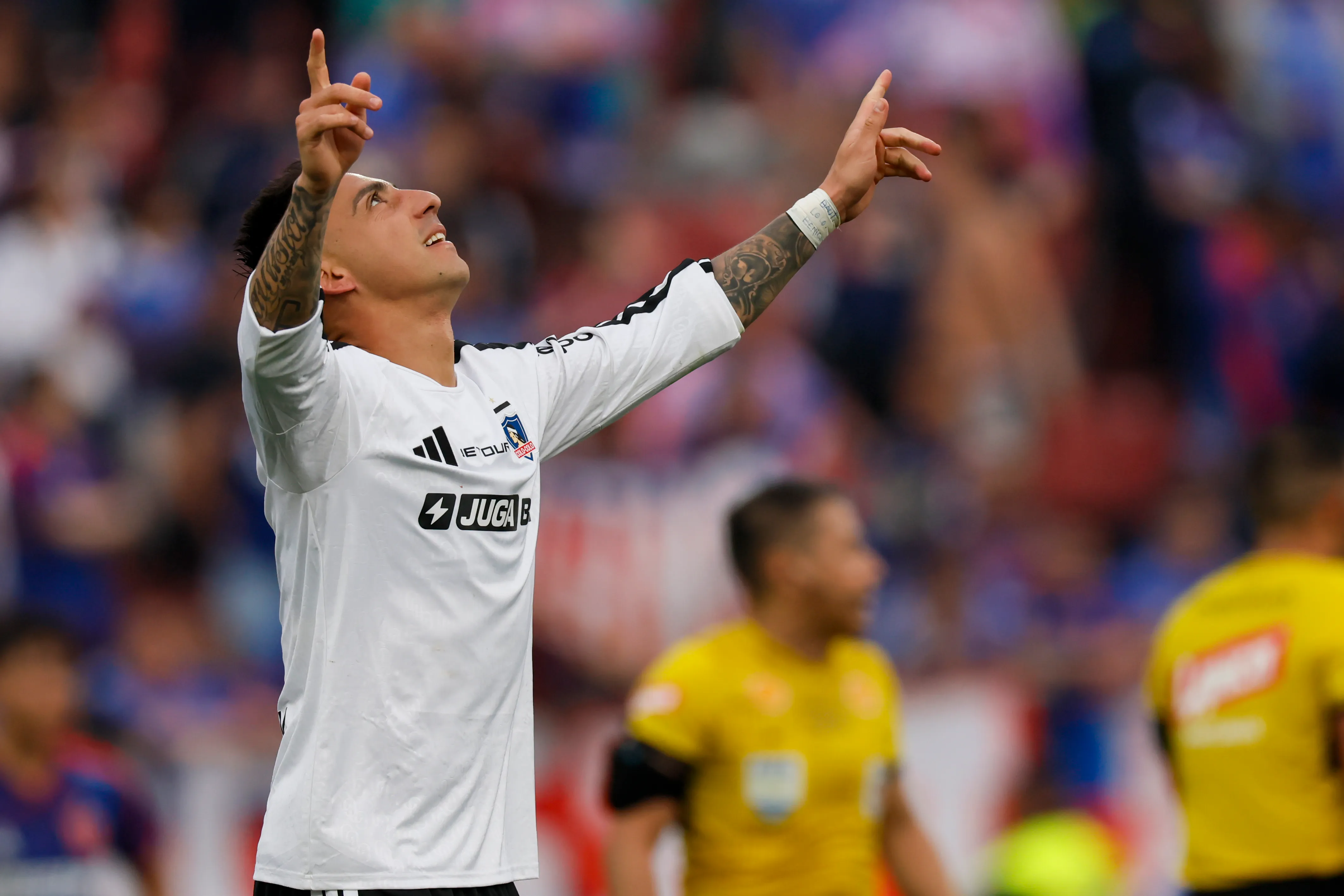 Javier Correa anotó el gol del triunfo de los albos ante Universidad de Chile y en la fecha siguiente, le marcó dos al Audax Italiano. (Andrés Piña/Photosport).