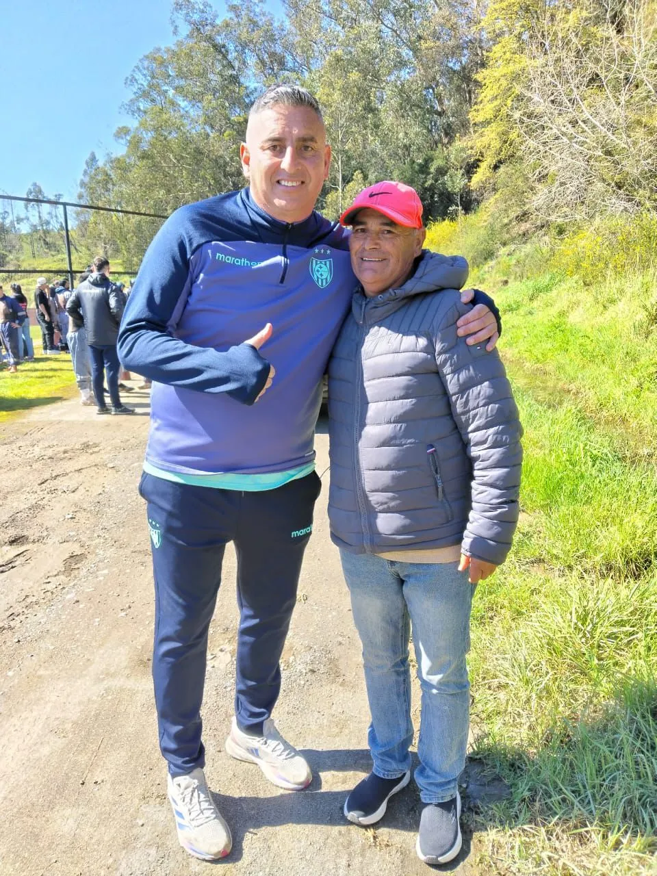 Patricio Bustamante con Jaime García en el estadio CAP.