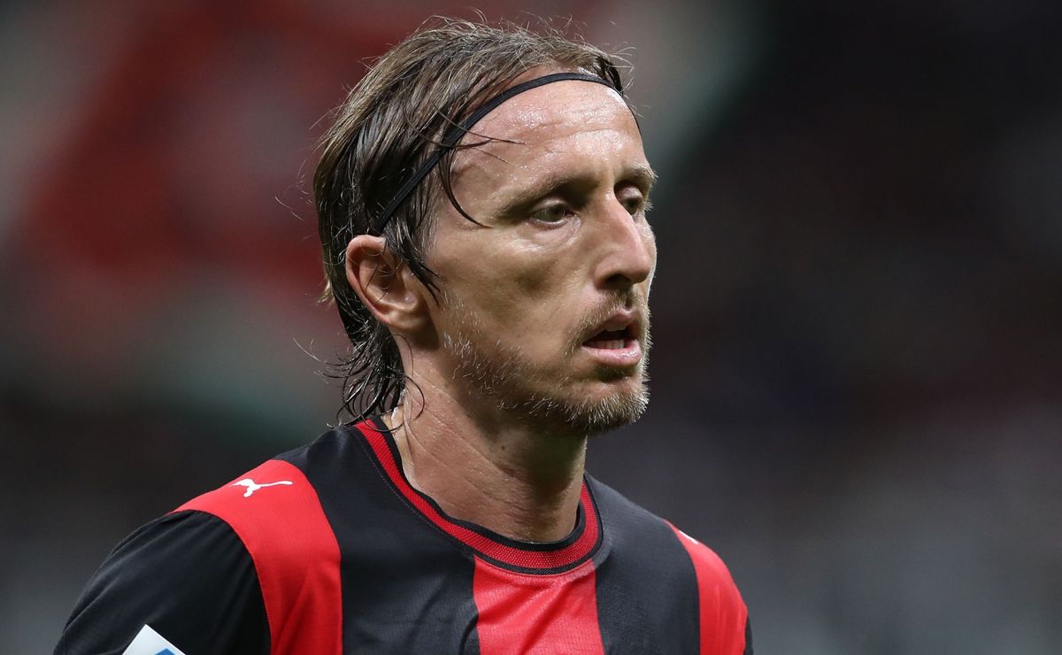Pronósticos Juventus vs Milan: el derbi de Italia enciende la fecha 3 de la Serie A