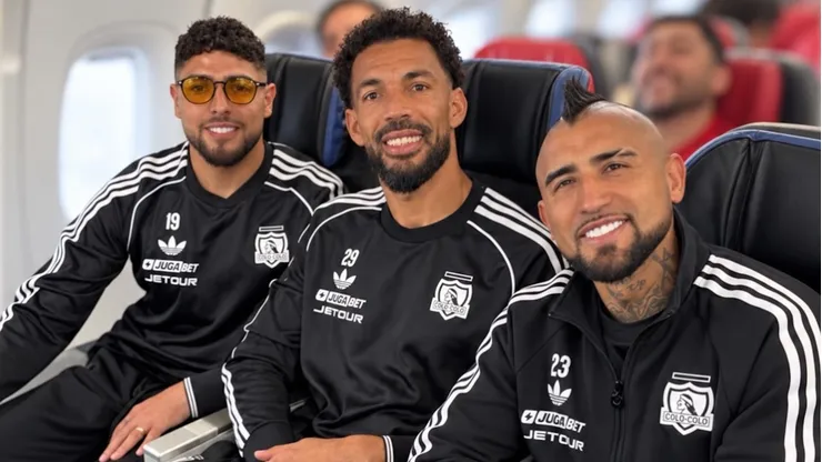 Vozinha viajó en primera fila con Romero y Vidal