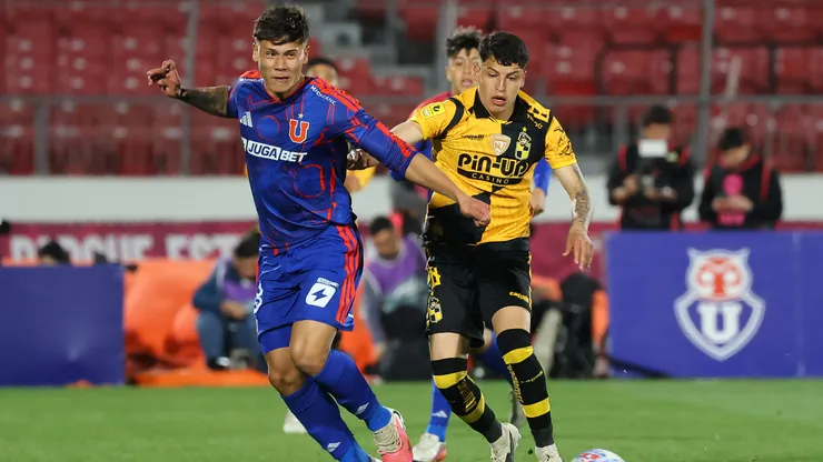 Lucas Barrera estuvo solo 26 minutos en cancha y tuvo que salir por lesión