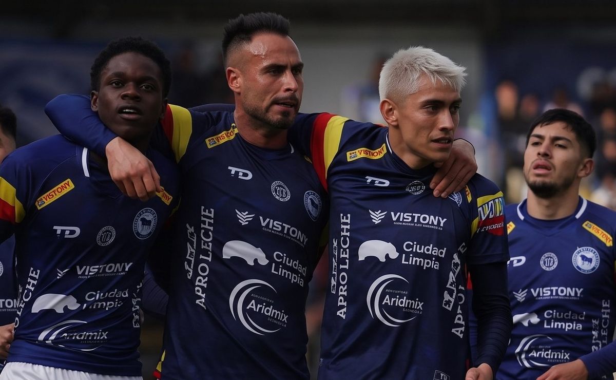 Manley Clerveaux furioso por un gol fantasma a Provincial Osorno: “Echan a perder la ilusión de una ciudad”