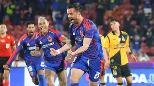 Octavio Rivero volvió a jugar en la U y ahora sueña hasta con la titularidad