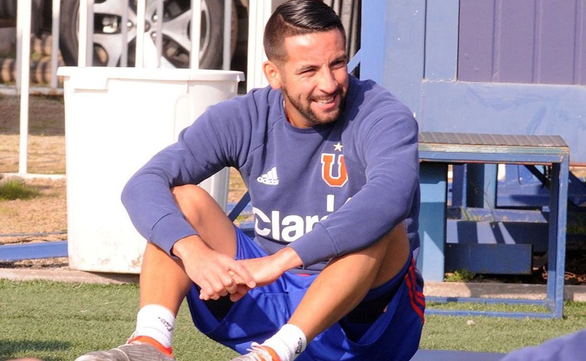 “El club de sus amores”: directivo de U. de Chile recuerda sueño fallido de Mauricio Isla
