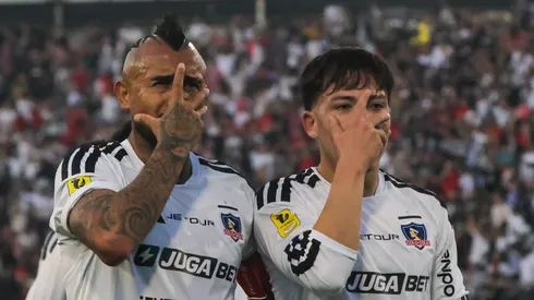 Arturo Vidal invitó a este promisorio jugador albo a su programa vía streaming.