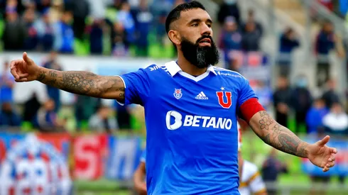 Ronnie Fernández fue refuerzo y capitán de la U en la temporada 2022.