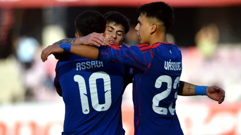 Maximiliano Guerrero aprobó por la banda izquierda de la U.