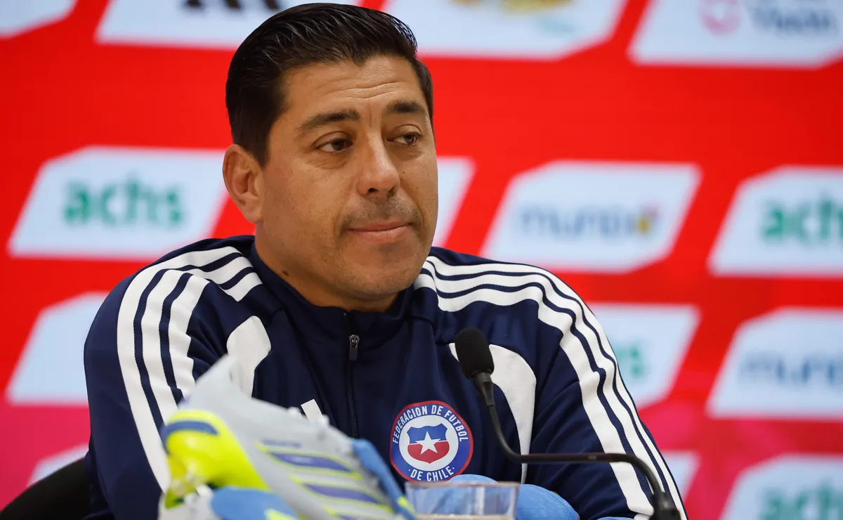 Nico Córdova revela 3 sorpresas en nómina de la Roja Nico Córdova revela 3 sorpresas en nómina de la Roja