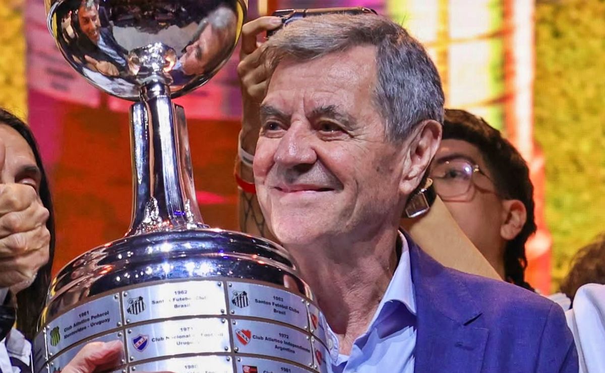 Mirko Jozic emociona a los hinchas en el Caupolicán: “Colo Colo me buscaba a mí y yo buscaba a Colo Colo”