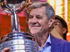 Jozic emociona a los hinchas en el Caupolicán: “Colo Colo me buscaba a mí...”