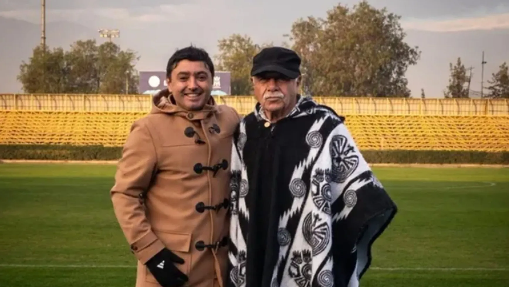Carlos Caszely acompaña constantemente a su hijo Piero en Colo Colo.