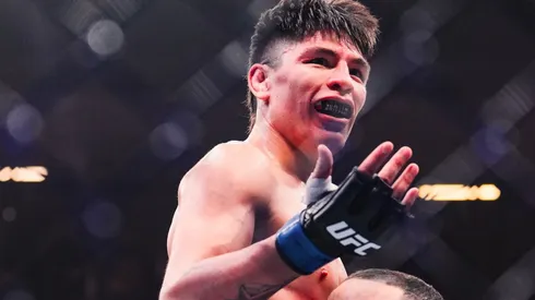 Jaula Bahamondes cambia de categoría y vuelve a UFC.