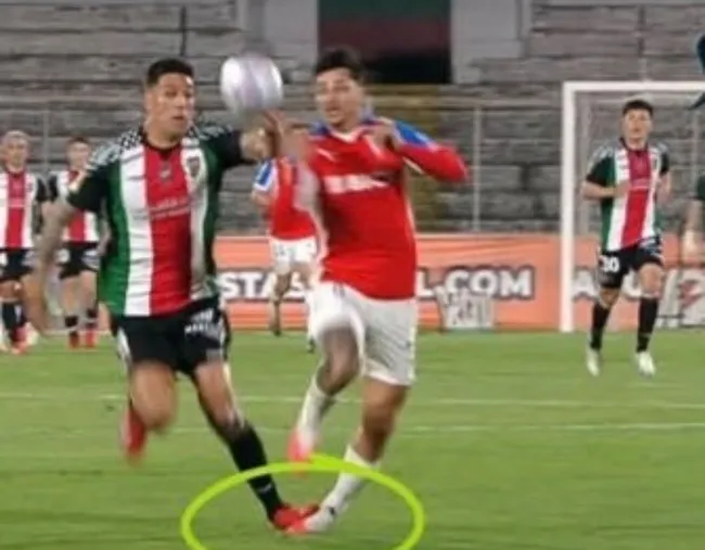 El momento de la lesión de Fernando Zampedri.