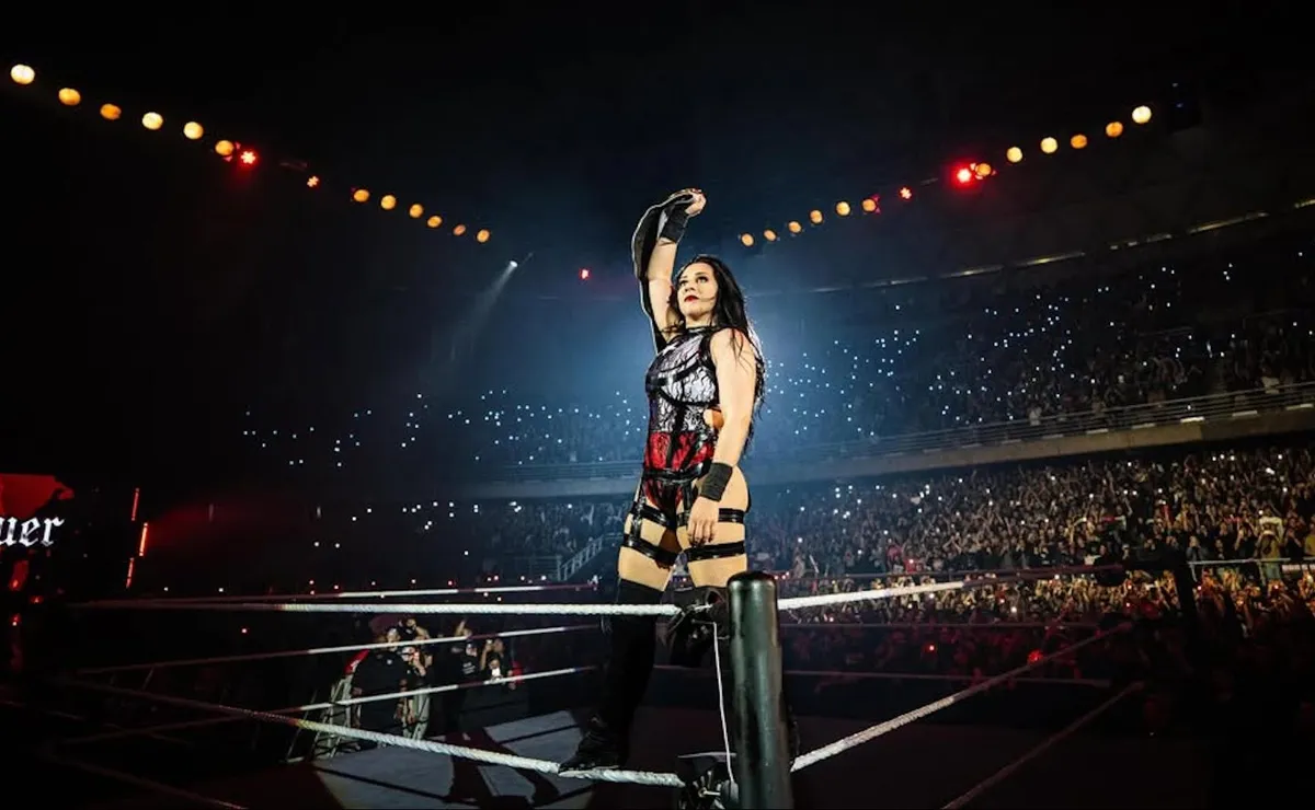 Triple H celebra campeonato mundial de Stephanie Vaquer en la WWE Triple H celebra campeonato mundial de Stephanie Vaquer en la WWE