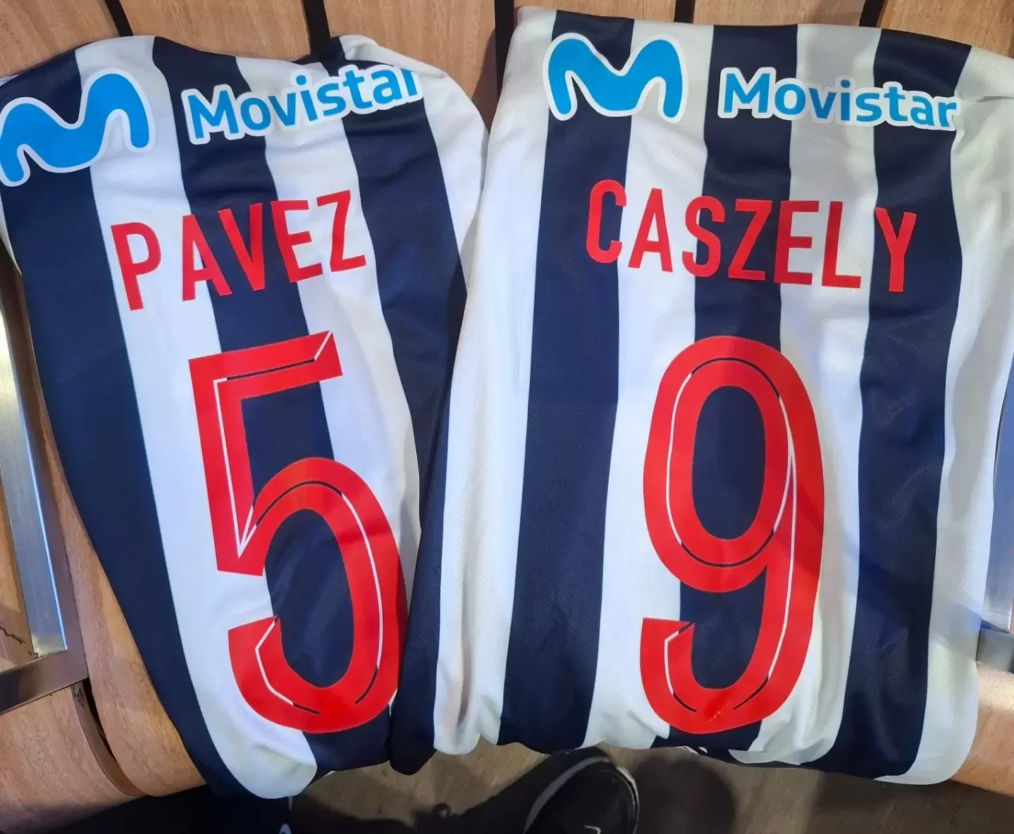 Caszely compartió el especial regalo que le hizo Esteban Pavez en Perú – @carloscaszely