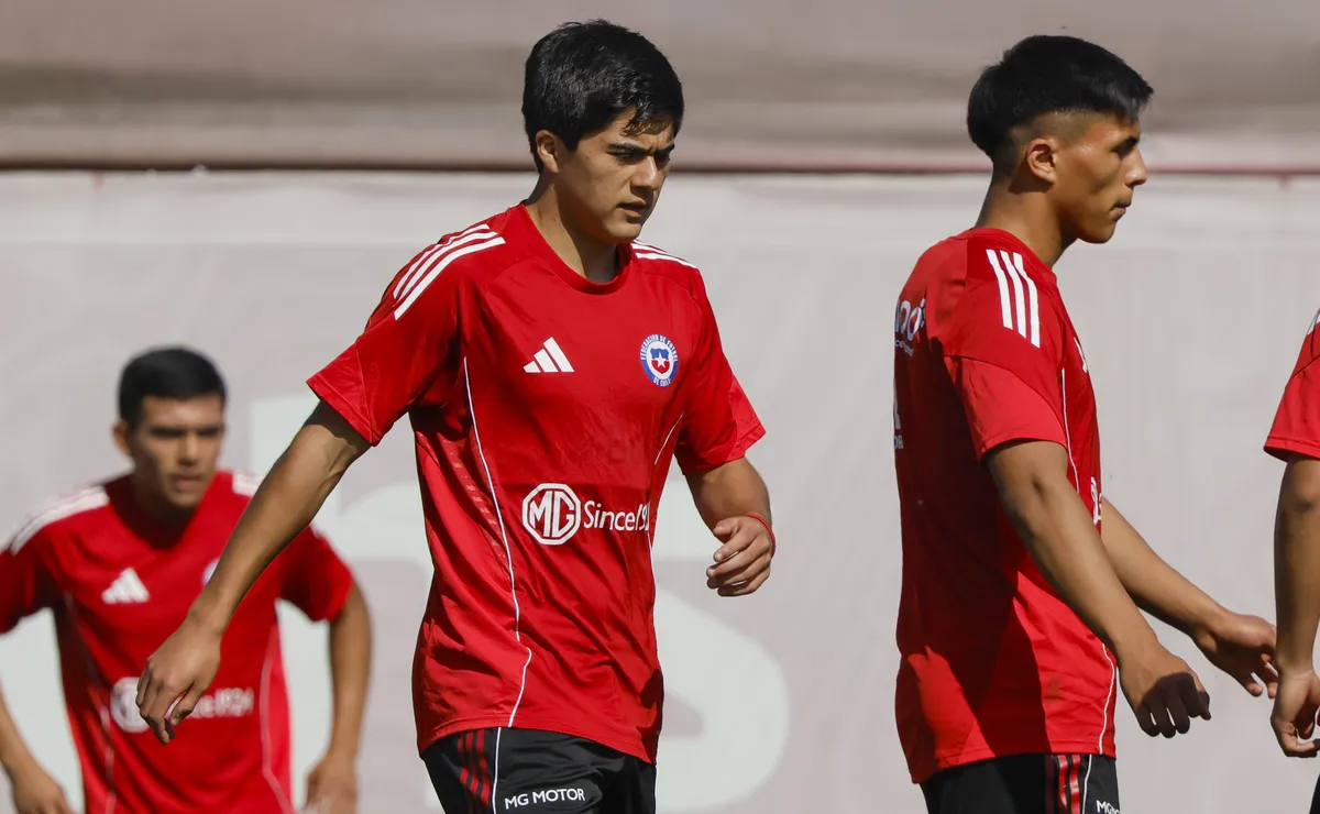 Felipe Raipán de Colo Colo convocado por La Roja Sub 17 Felipe Raipán de Colo Colo convocado por La Roja Sub 17