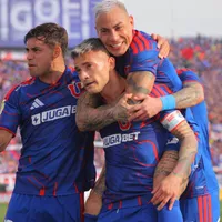 La U pone fecha para renovar Charles Aránguiz y Eduardo Vargas